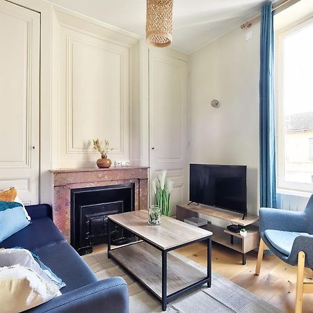 Appartement Le Somptueux - Idealement Situe Caluire-et-Cuire Bagian luar foto